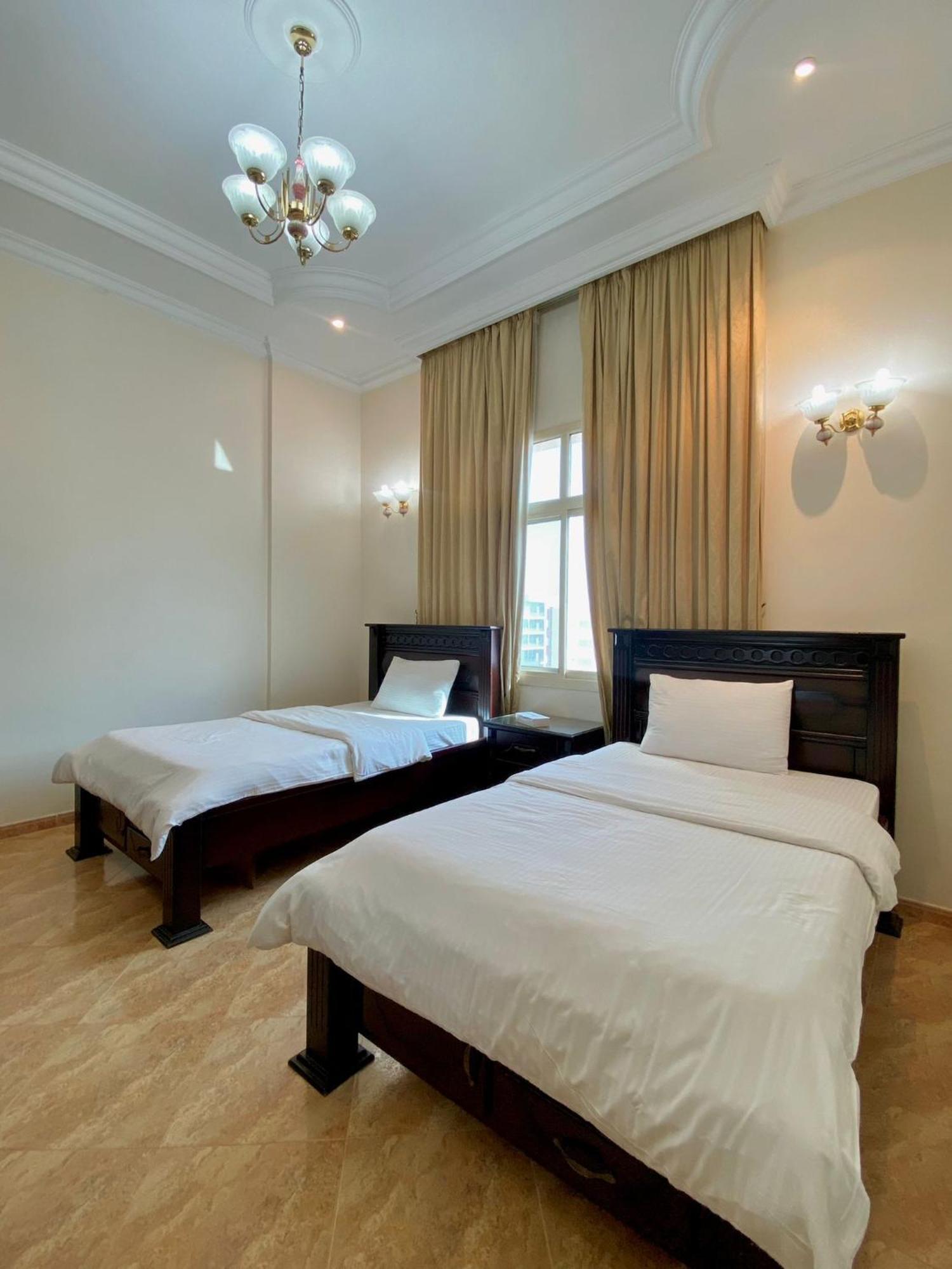 Al Misrea Tower Apartment Manama Exterior foto